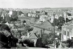 View-over-Hastings-from-Braybrooke-Road-Late-1940s.